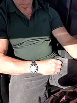 giorgio481510 live XXX chat