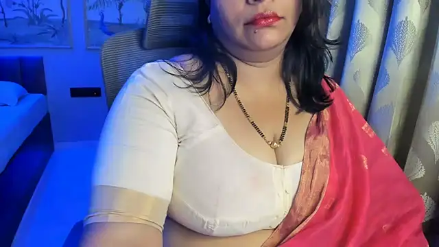 tarivishu11 Webcam-Show