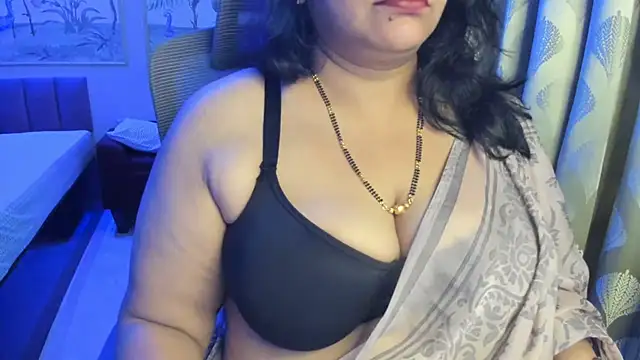 tarivishu11 Chat XXX in diretta