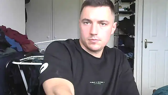 Show modela FortQJamie na web-kameri