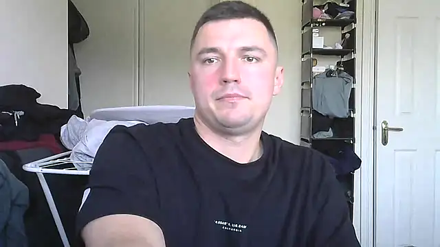 Show modela FortQJamie na web-kameri