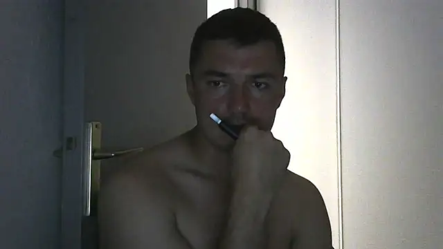 FortQJamie Show in webcam