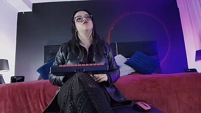 _Jade_16 Adlı Modelin Canlı XXX Sohbeti