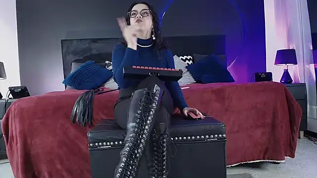 _Jade_16 Live XXX-Chat