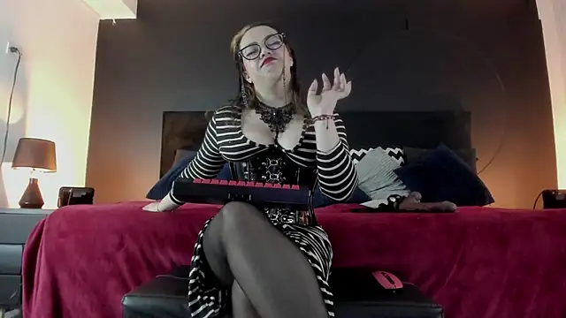 _Jade_16 – Live XXX-chat
