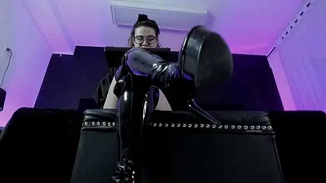 _Jade_16's Live XXX Chat