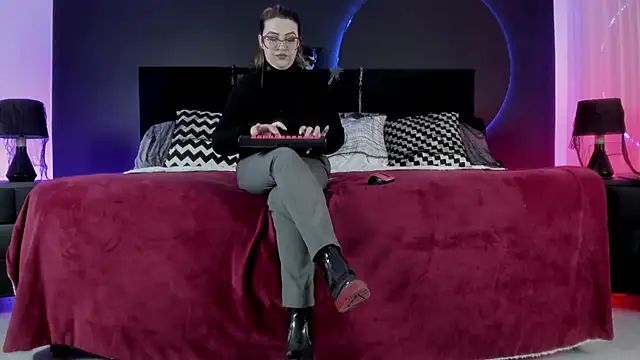 _Jade_16 Chat XXX live