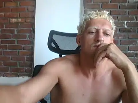 suleymaninki1 网络视讯表演