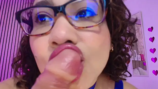 JuliRamirez ওয়েবক্যাম শো