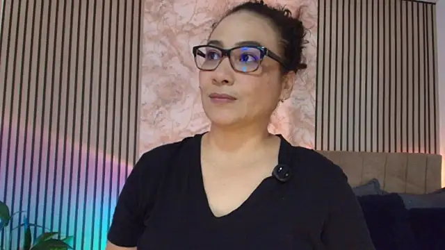 Chat XXX ao vivo de JuliRamirez