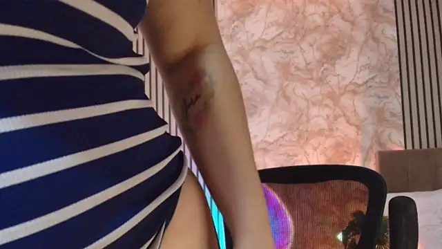 JuliRamirez 라이브 XXX 채팅