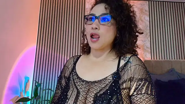 دردشة JuliRamirez الجنسية المباشرة