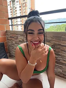 Pokazy przed kamerką – emma_andrew1