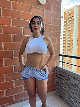 emma_andrew1's Webcam Show