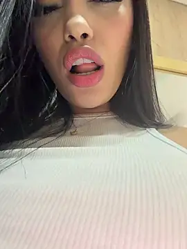 emma_andrew1 Шоу с уебкамера