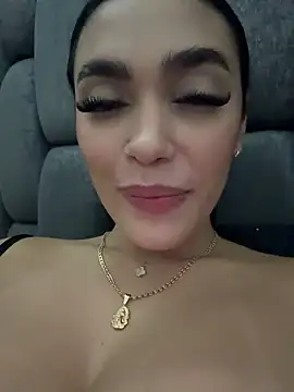 emma_andrew1n Webbikameraesitys
