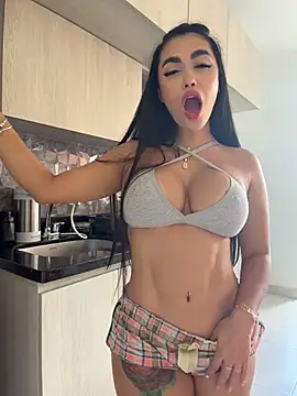 emma_andrew1のウェブカメラショー