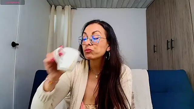 Živý XXX chat Swetisabella01