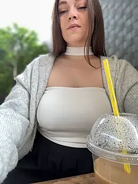 CrazyTori – Live XXX-chat