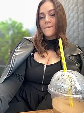 CrazyTori's Webcam Show