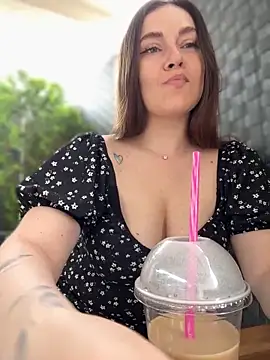 CrazyTori Obrolan Langsung XXX