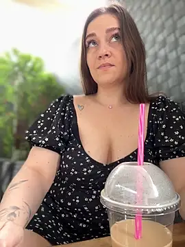 CrazyTori live XXX chat
