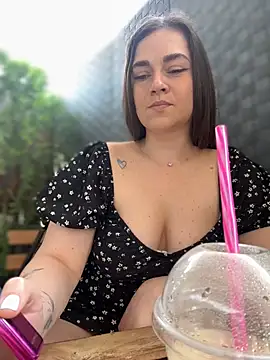 CrazyTori's Live XXX Chat