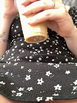 CrazyTori's Live XXX Chat