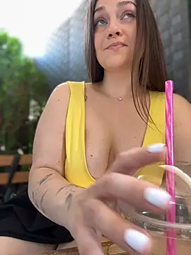 Živý XXX chat CrazyTori