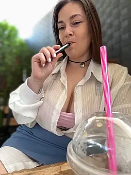 CrazyTori Obrolan Langsung XXX