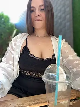 Živý XXX chat CrazyTori