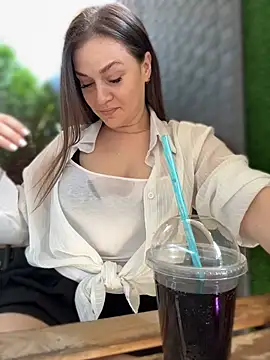 CrazyTori Obrolan Langsung XXX