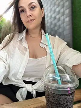 Živý XXX chat CrazyTori