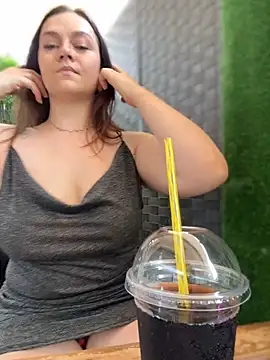CrazyTori's Live XXX Chat
