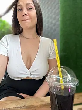 CrazyTori's Live XXX Chat