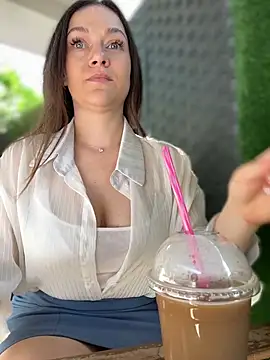 CrazyTori Chat XXX live