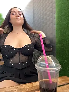 Chat +18 de CrazyTori ao vivo