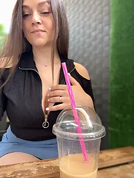CrazyTori's Live XXX Chat