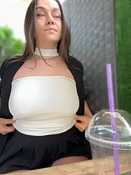Czat XXX na żywo – CrazyTori