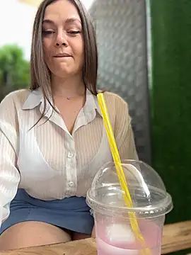 CrazyTori – Naživo XXX chat