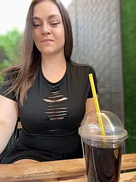 Živý XXX chat CrazyTori