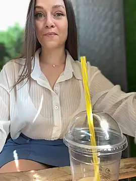 CrazyTori XXX чат на живо