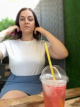 Živý XXX chat CrazyTori