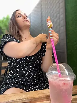 CrazyTori's Live XXX Chat