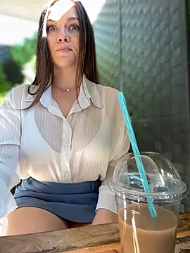 CrazyTori: απευθείας συνομιλία ΧΧΧ