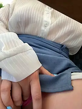 XXX chat uživo modela CrazyTori