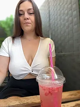 CrazyTori Live XXX-Chat