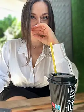 Živý XXX chat CrazyTori