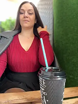 Show modela CrazyTori na web-kameri