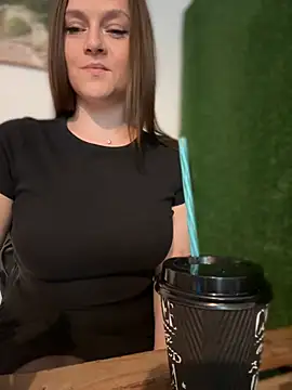 Živý XXX chat CrazyTori